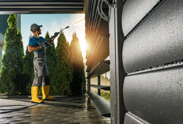 Best Factory Floor Cleaning  in Roslyn Estates, NY