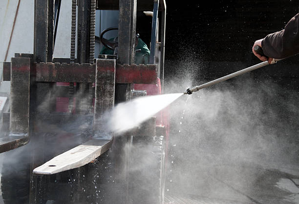 Trusted Roslyn Estates, NY Pressure Washing Services Experts